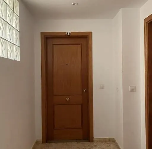 Al48 Near Leisure And Lloret Апартаменты